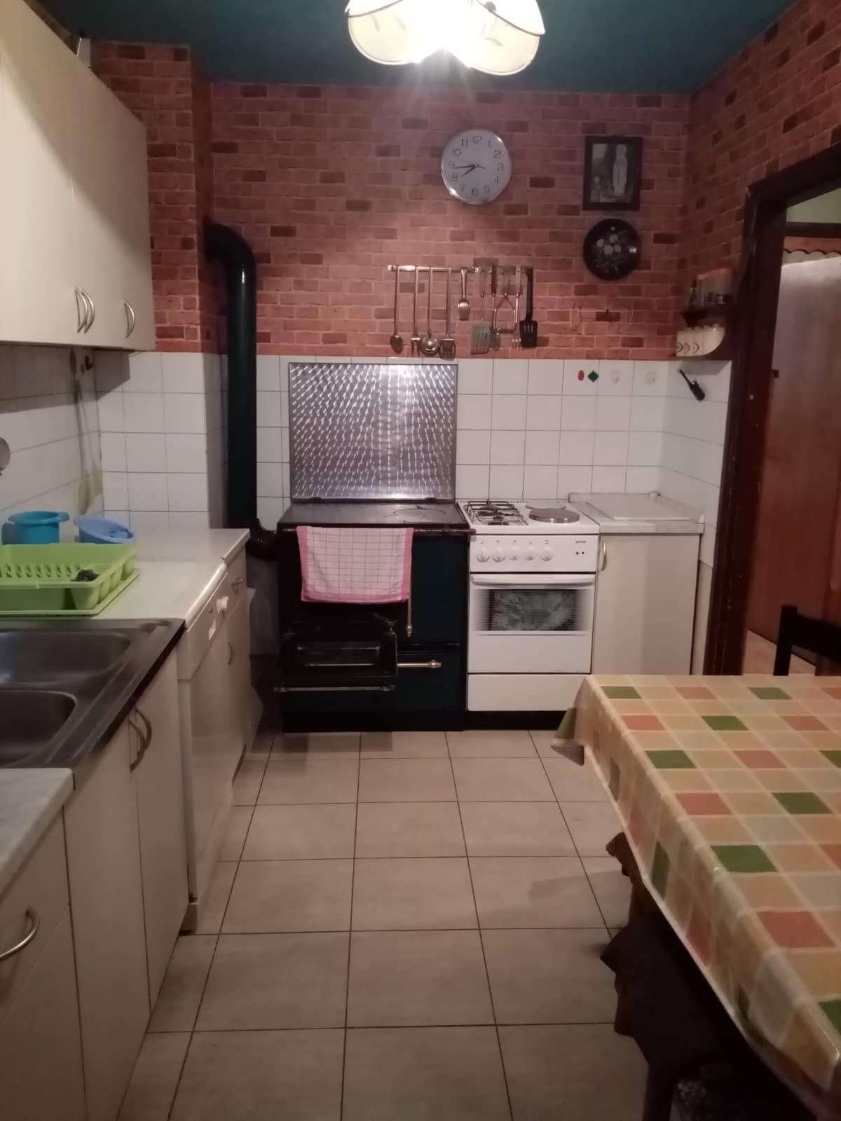 0-02-05-fd8c7e49bc953bb03a0e4762d2ed3d3a728eb63da51edce2b5d8e1c7f7a99440_962b6cde4aca5deb